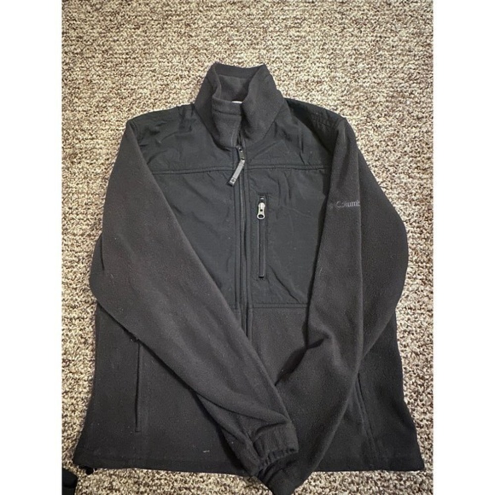 Women's black Columbia‎ Fleece- Medium